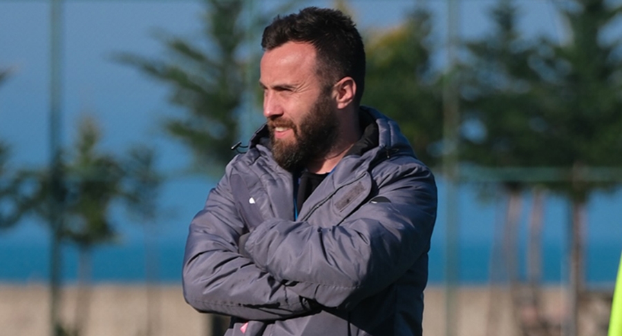 Şampiyon hoca bıraktı