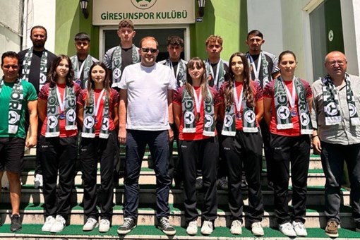 Şampiyonlardan Giresunspor