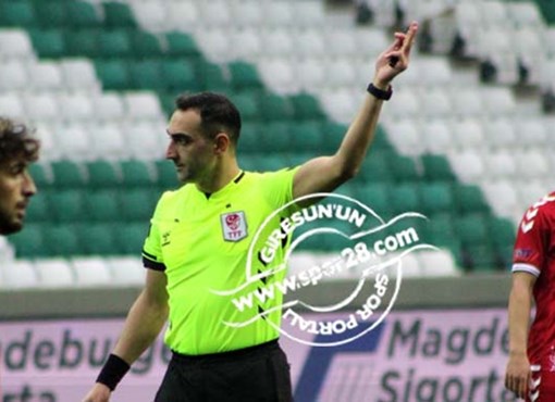 Giresunspor-Tokat Belediye maçında kural hatası tartışması