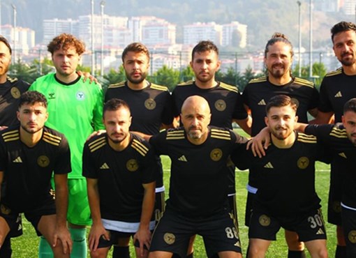 Batlamaspor evinde yıkıldı