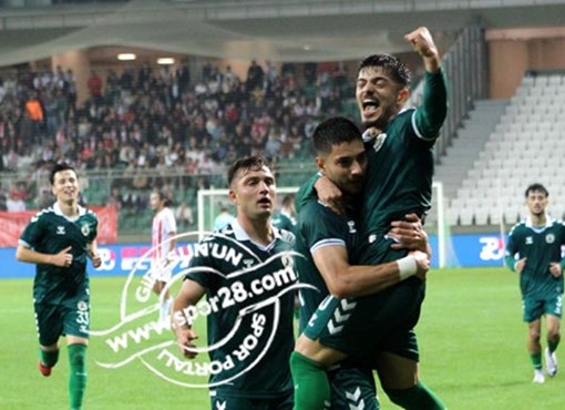 Sadakatin adı:  Şahin Dik