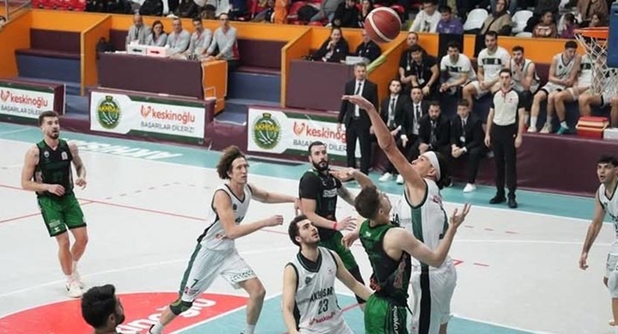 Kerasus, Cuma günü deplasmanda