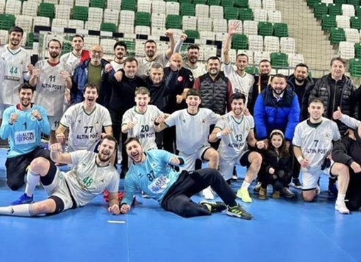 İlk sezonda Play-off bileti